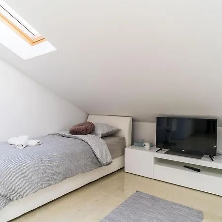 Smanjak קאבטאט